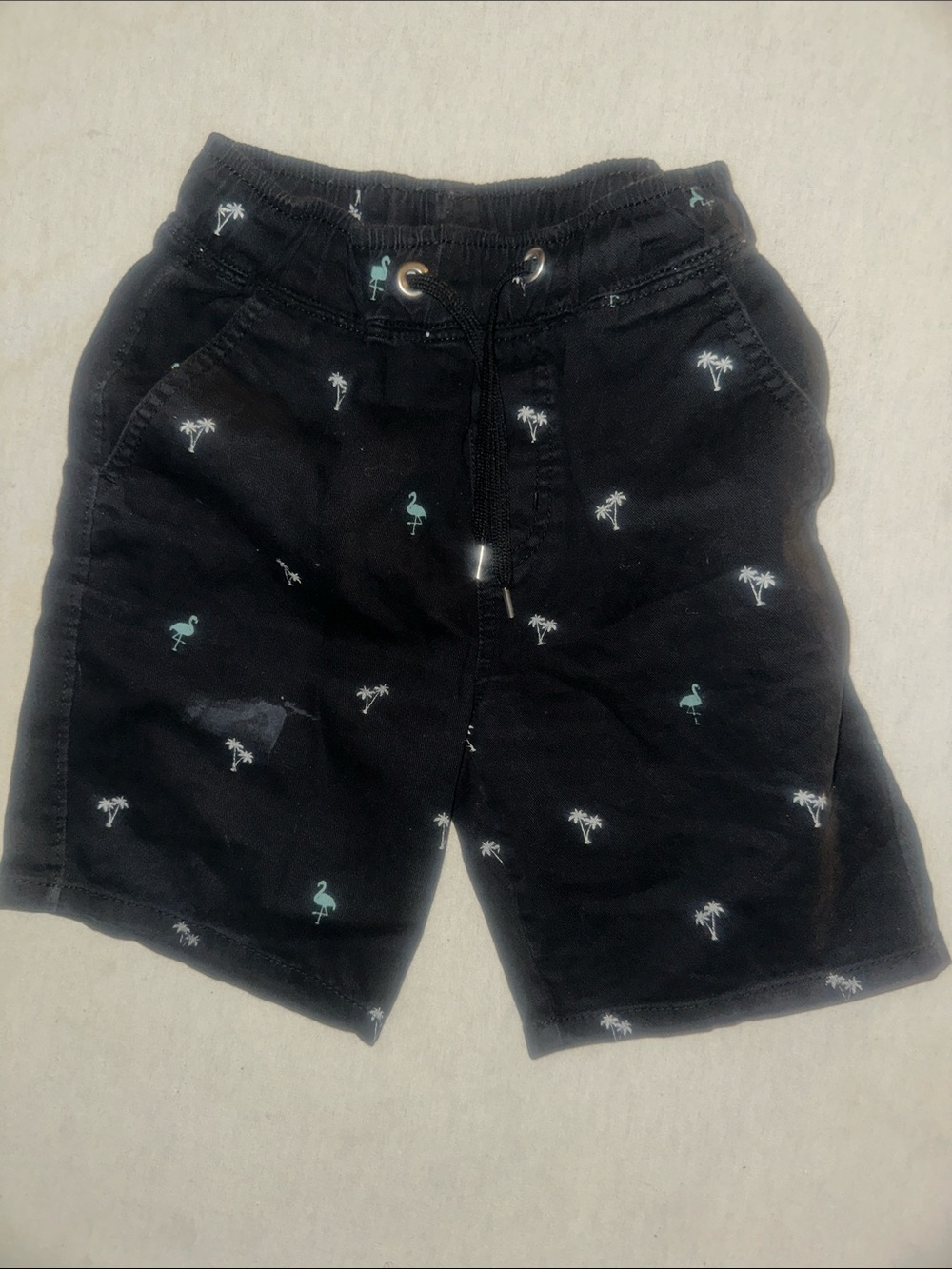 Kids Size 8 Black Palm & Flamingo Print Pull-On Shorts